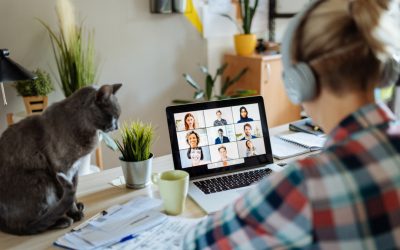 TÉLÉTRAVAIL: LE PATRON DE MICROSOFT RAILLE LA « PARANOÏA » DES MANAGERS SUR LA PRODUCTIVITÉ